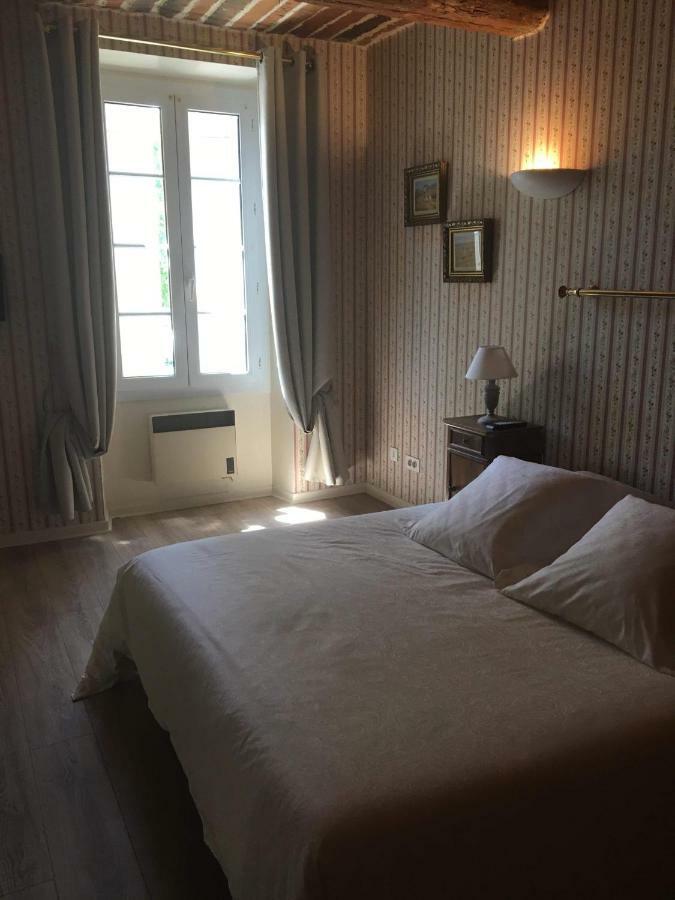 Le Cheval Blanc Bed & Breakfast La Bastide-des-Jourdans Ngoại thất bức ảnh