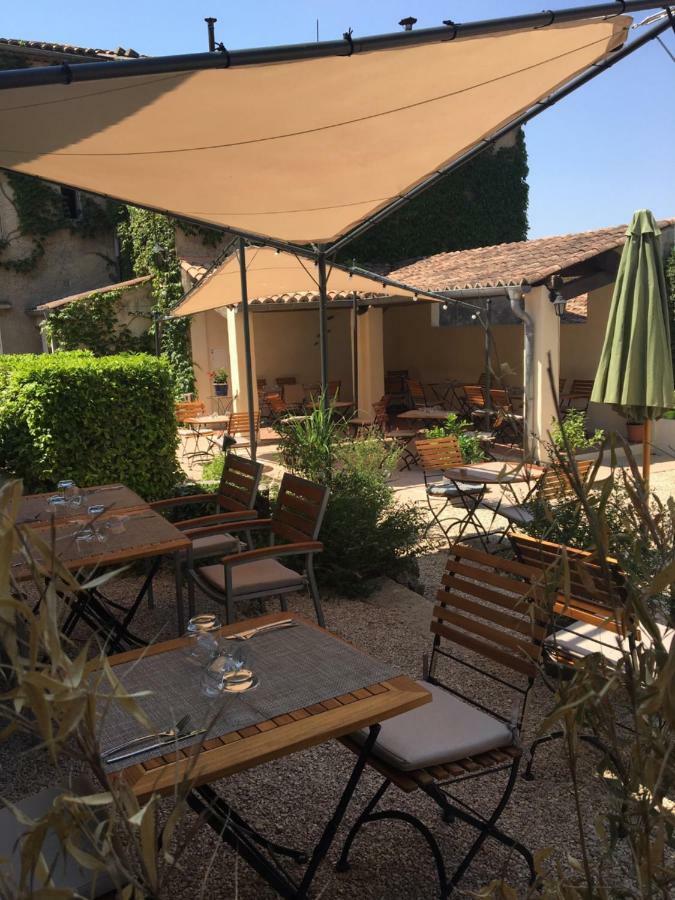 Le Cheval Blanc Bed & Breakfast La Bastide-des-Jourdans Ngoại thất bức ảnh